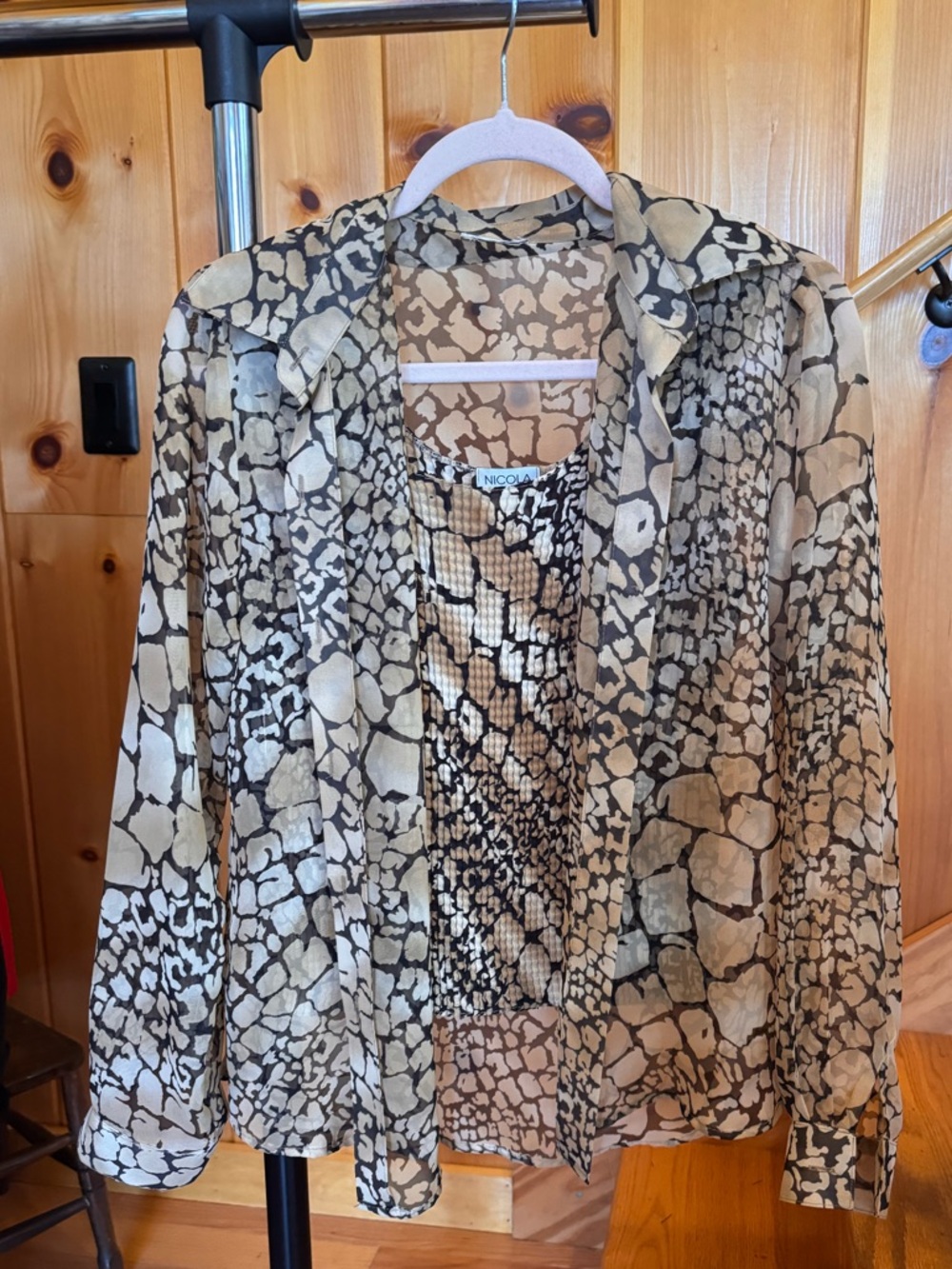 Nicola snake print vintage tank and sheer over shirt size small